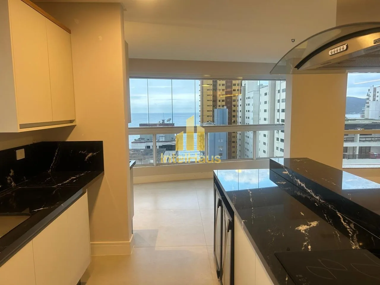Imagem Apartamento Alto Padrão - Olímpia Residence | 4 Suítes | 3 Vagas | 163m² | Mobiliado

Viva o mel...