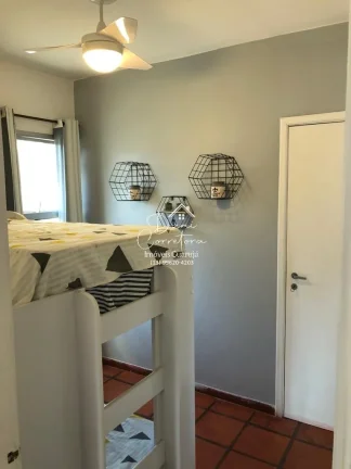 Imagem Apartamento à venda na Enseada, Guarujá-SP: 3 quartos, 2 salas, 2 banheiros, 1 vaga de garagem - 70,00 m² de área.