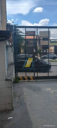 Imagem Galpão térreo amplo e estratégico para sua operação em Santo André