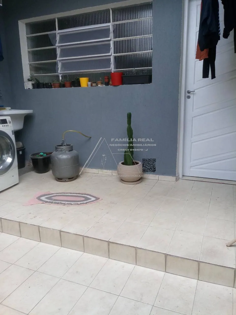 Imagem Sobrado com 3 dormitórios, 01 vaga coberta, a venda na Vila Talarico.