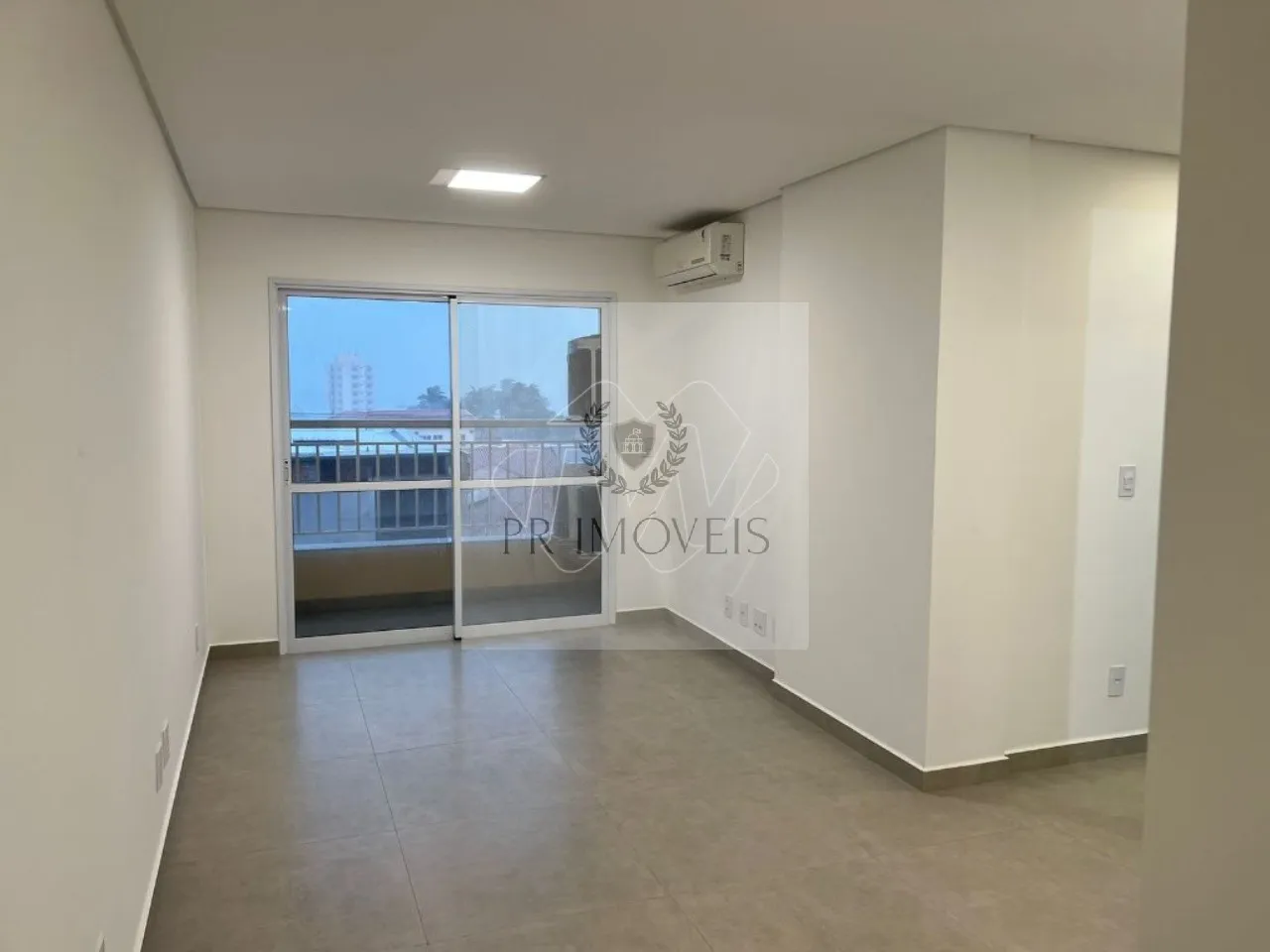 Foto do imóvel Apartamento à venda no Centro de Araraquara-SP: 2 quartos, 1 suíte, 2 salas, 2 vagas, 60,72m² de área. Venha conferir!