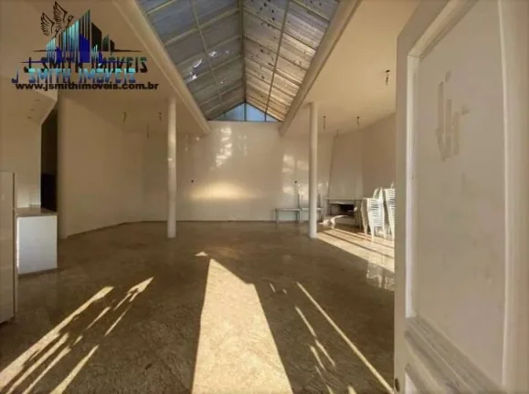 Imagem CASA CLÁSSICA, AT 3.500 m² ! 5 sts, piscina, salão! P/ REFORMAR