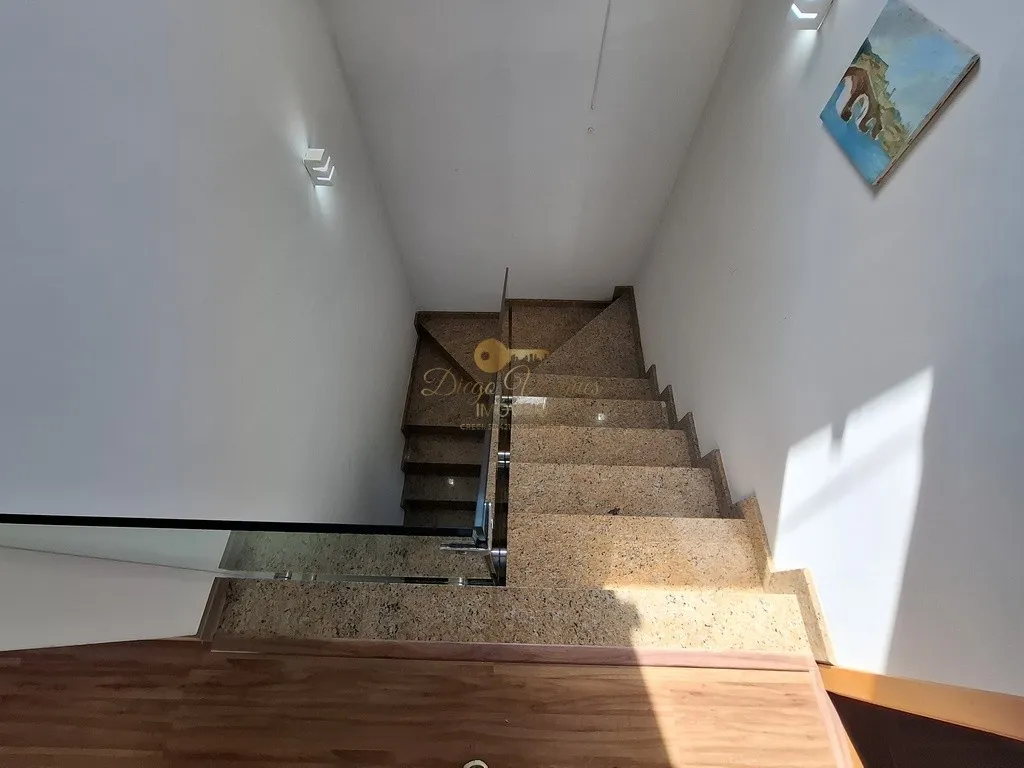 Imagem Casa em Condomínio para Venda em Teresópolis / RJ no bairro Barra do Imbuí