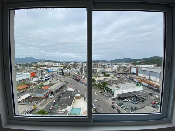 Imagem Excelente apartamento com 3 dormitórios em Balneário Camboriú.