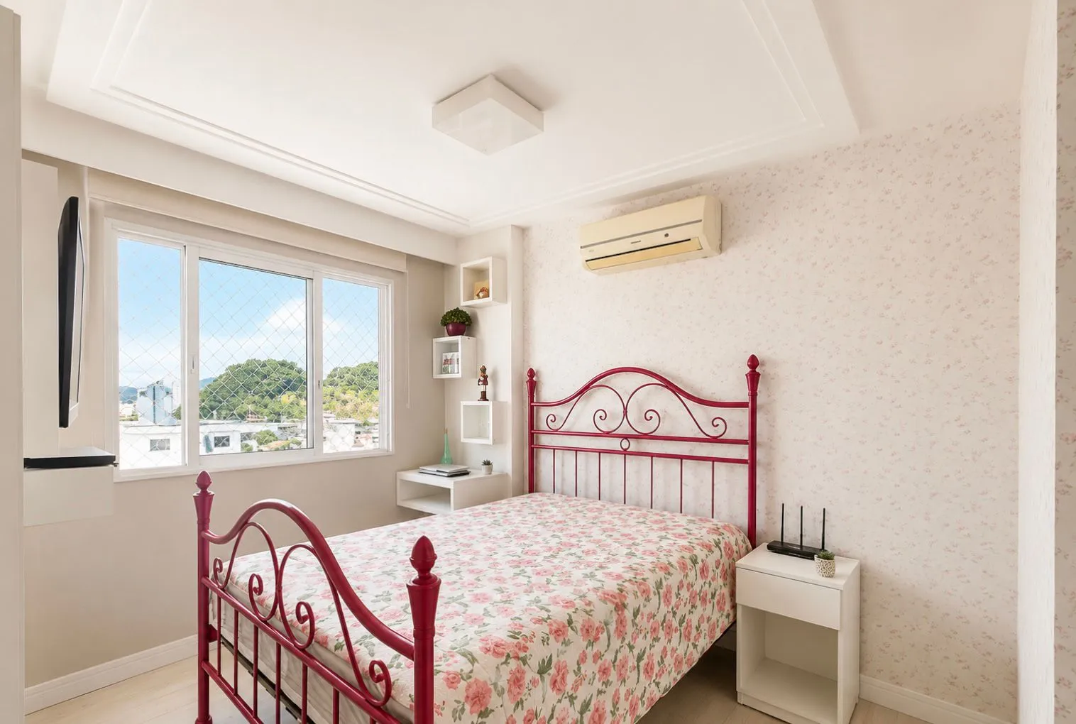 Imagem Apartamento à venda com 100m2 por R$ 1.600.000,00