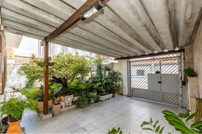 Imagem Casa Térrea 300m² 3 Dormitórios 5 Vagas com jardim e Área Gourmet Edícula