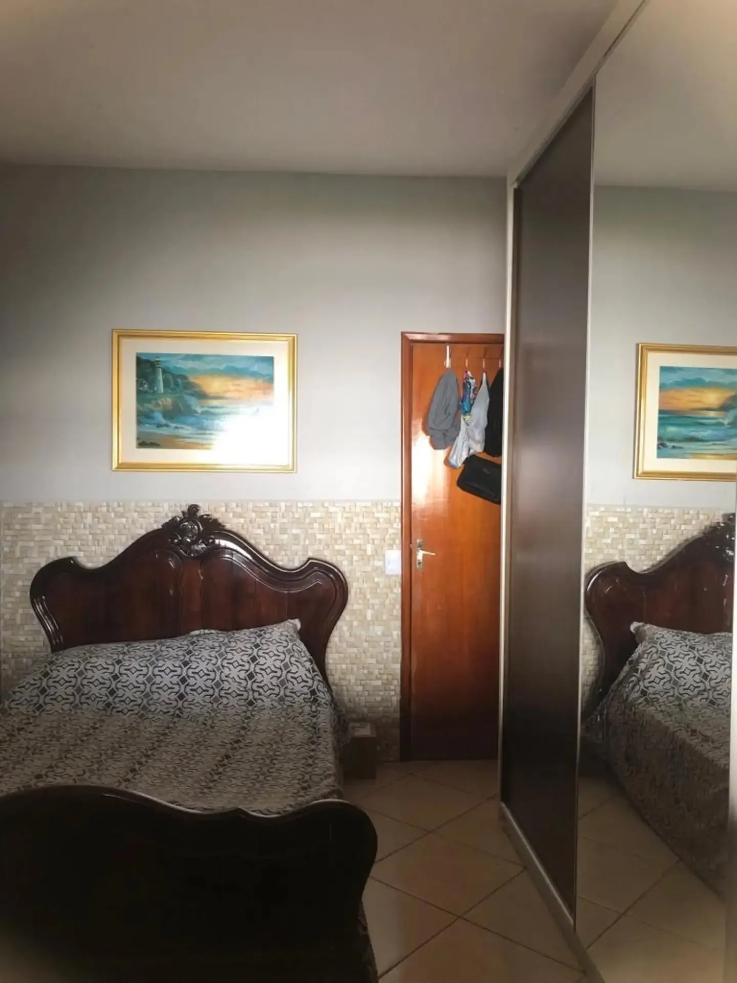 Imagem Casa 4/4 Sendo 1 Suite No Parque Trindade