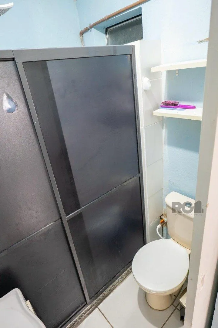 Imagem Casa para Venda com 6 dormitórios e 4 vagas no bairro Espirito Santo