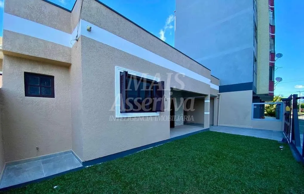 Imagem Casa 03 dormitórios para venda em Tramandaí Centro