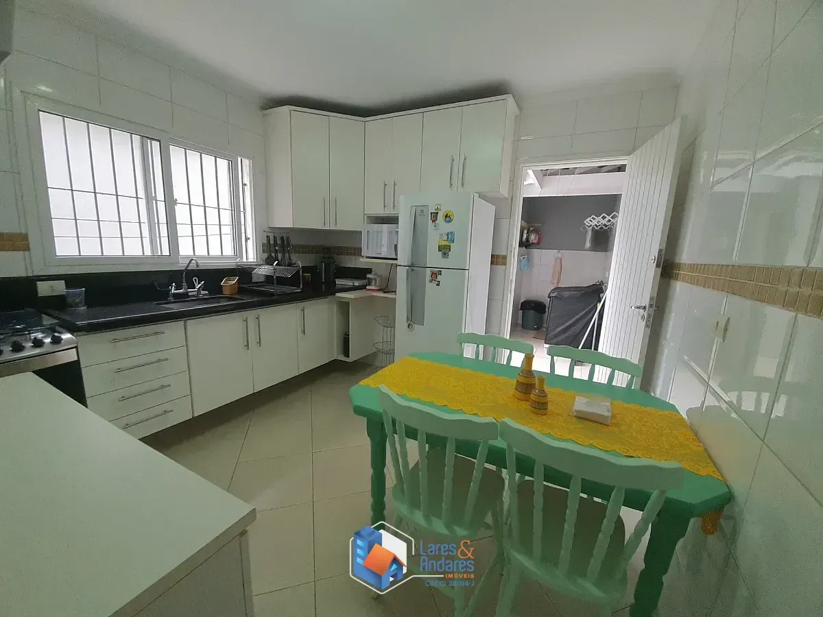 Imagem Casa para venda em Jardim Cidália com 3 quartos, sendo 1 suíte, 122m²