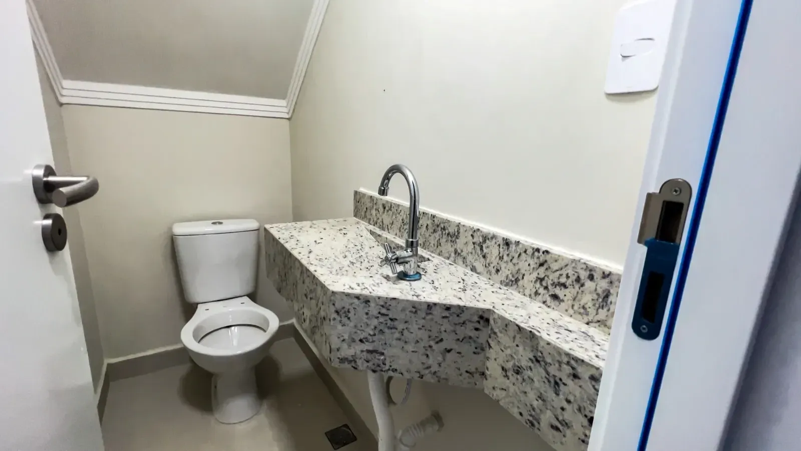 Imagem Casa com 3 Quartos à Venda, 115 m² em Marapé - Santos