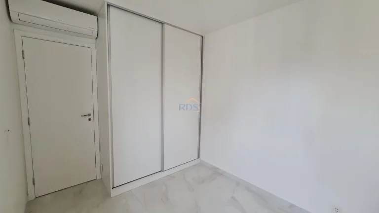 Imagem Vende apartamento de 116m² com 3 dormitórios e 2 vagas no Brooklin