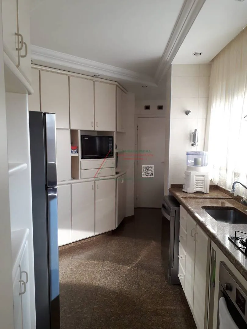 Imagem Apartamento Alto Padrão, 3 Dorms, sendo 1 Suíte e 1Suíte empregada, a venda, na Vila Gomes Cardim.