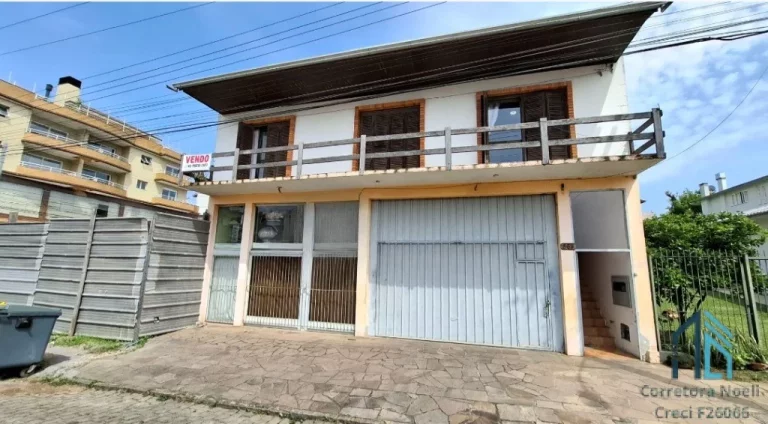Imagem (PERMUTA) Casa dois pisos 05 quartos c/suíte, comercial/residencial em Flores da Cunha RS