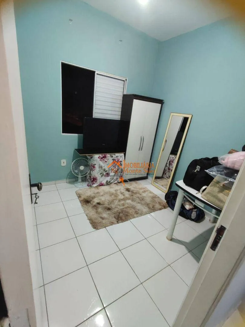 Imagem Sobrado com 3 dormitórios à venda, 75 m² por R$ 480.000,00 - Parque Flamengo - Guarulhos/SP