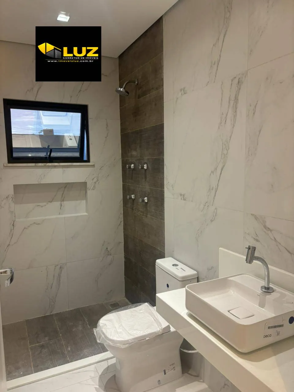 Imagem Casa Dúplex na Cidade Alpha no Terras Alphaville II
