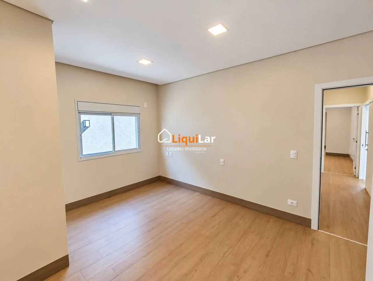 Imagem Residencial Alphaville II | Casa Térrea de Alto Padrão com 3 Suítes, Piscina Aquecida e Energia Fotovoltaica