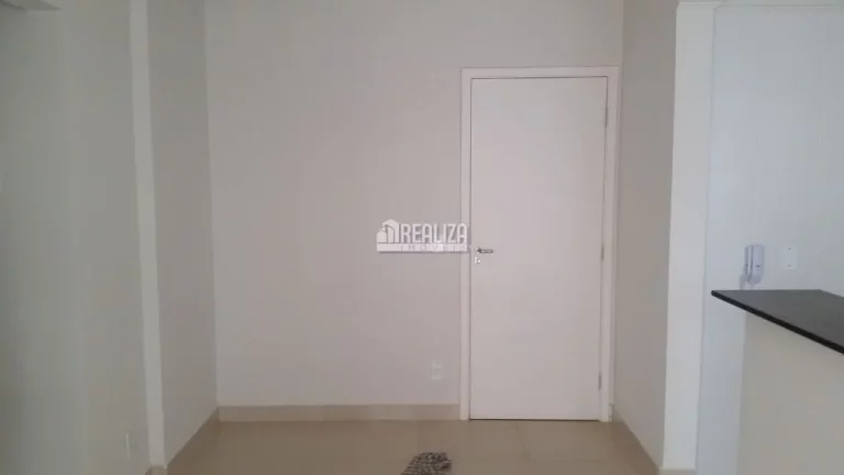 Imagem Lindo apartamento à venda no Condomínio Alencarina, Uberaba - 2 dormitórios, porcelanato!