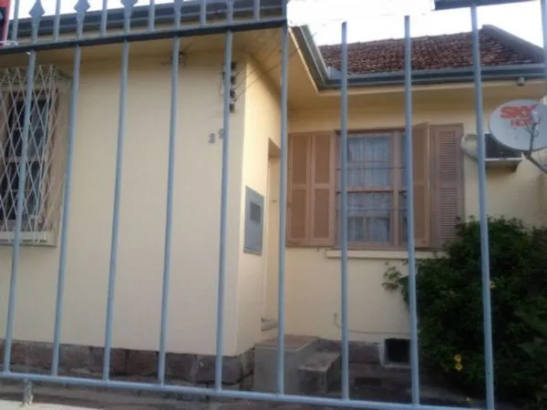 Imagem Casa para Venda - 80m², 3 dormitórios, 6 vagas - Medianeira