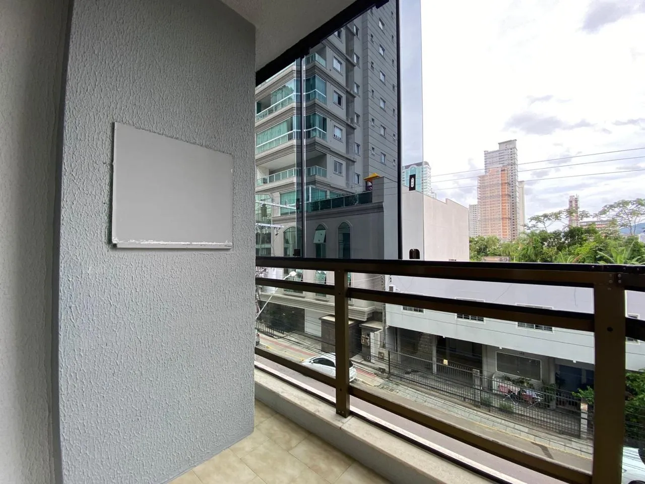 Imagem Apartamento à venda com 702m2 por R$ 850.000,00
