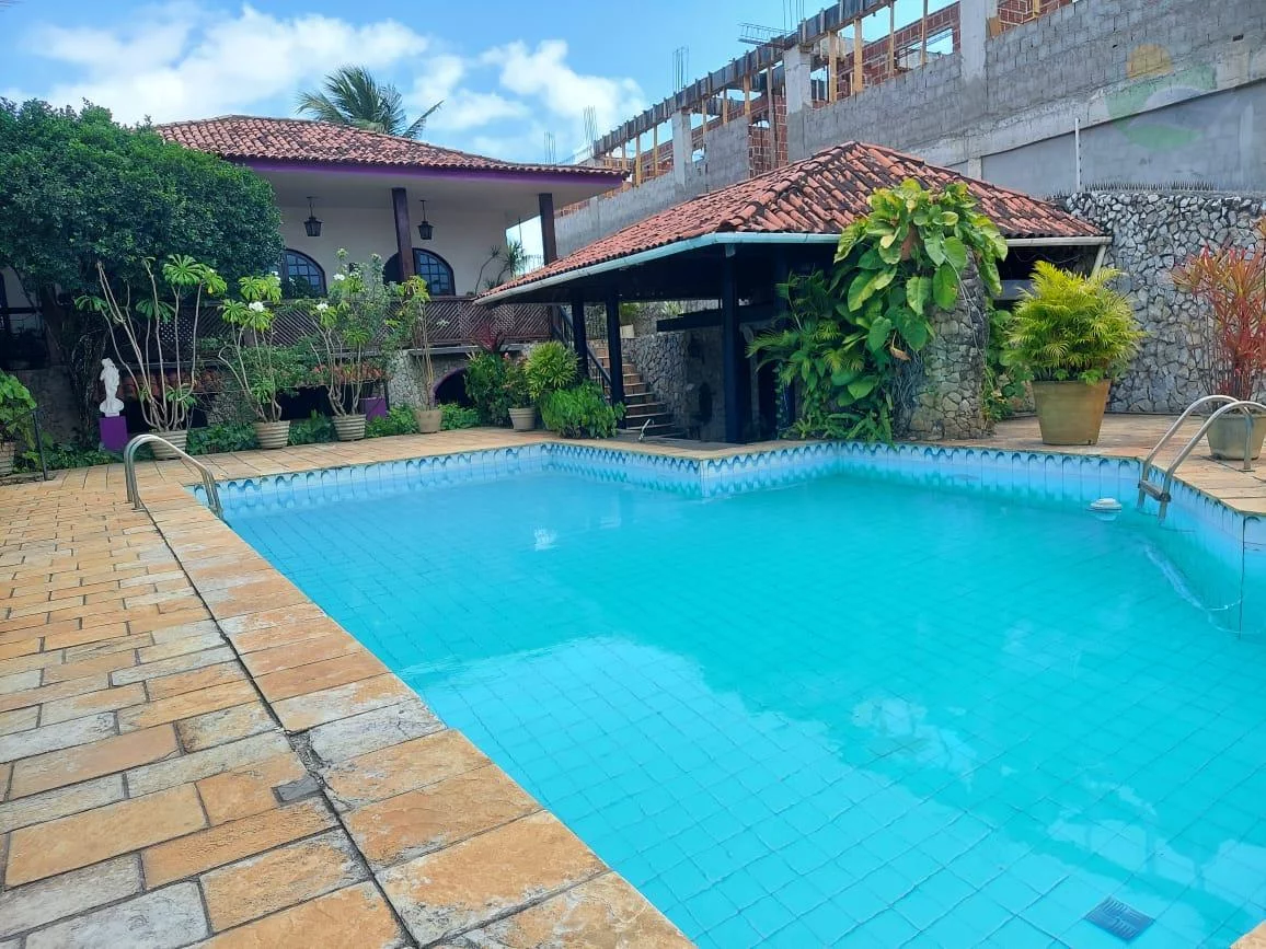 Imagem Casa com 694m2 área útil, para venda, próximo rádio Maranata, Piedade, Jaboatão-PE.