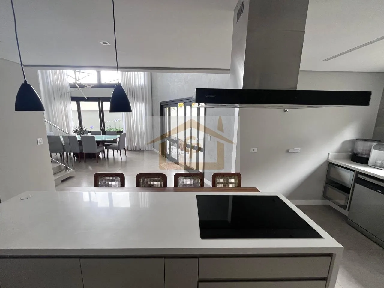 Imagem Casa Sustentável de Alto Padrão | 5 Suítes | 550m² | Mobiliada