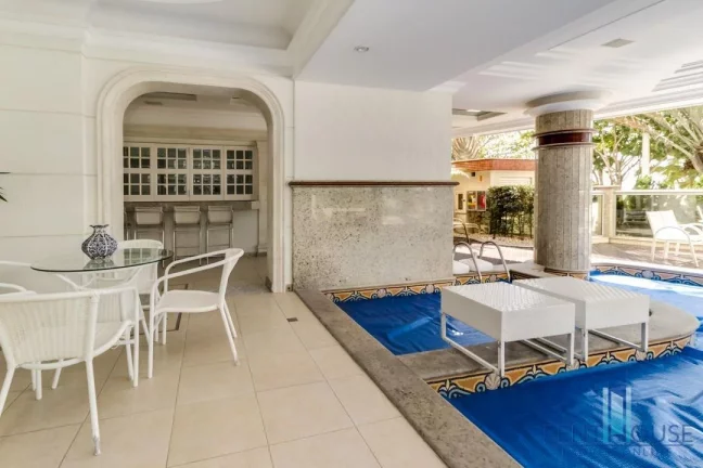 Imagem Apartamento Frente Mar para Venda em Balneário Camboriú, CENTRO, 4 dormitórios, 3 suítes, 3 banheiros, 2 vagas
