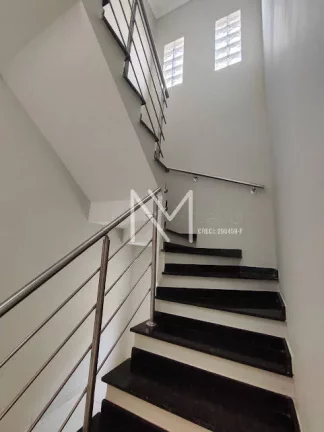 Imagem Casa Sobrado para venda 3 Quartos 1 Suíte 195m² - Bairro Residencial Rigui