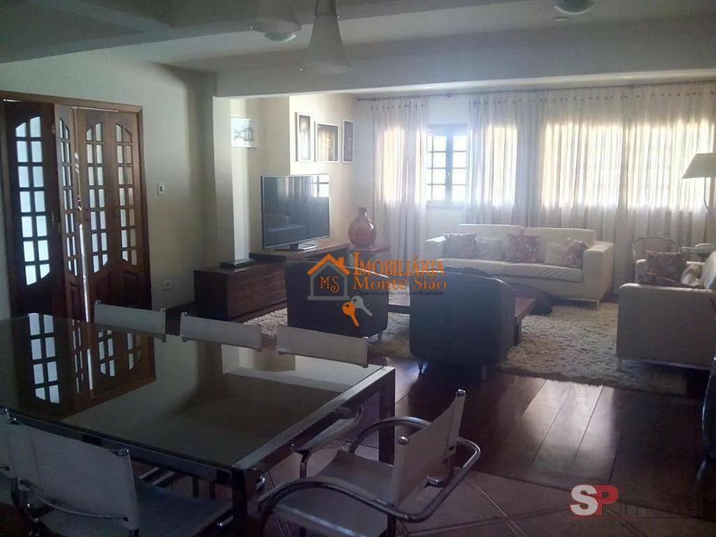 Imagem Sobrado com 3 dormitórios à venda, 356 m² por R$ 1.915.000,00 - Vila Rosália - Guarulhos/SP