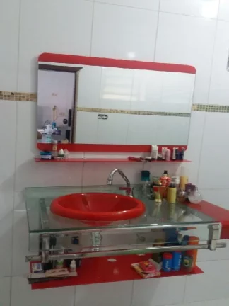 Imagem Oportunidade , excelente casa , com três quartos , sendo uma suíte, no bairro Ouro Verde, com ótimo preço