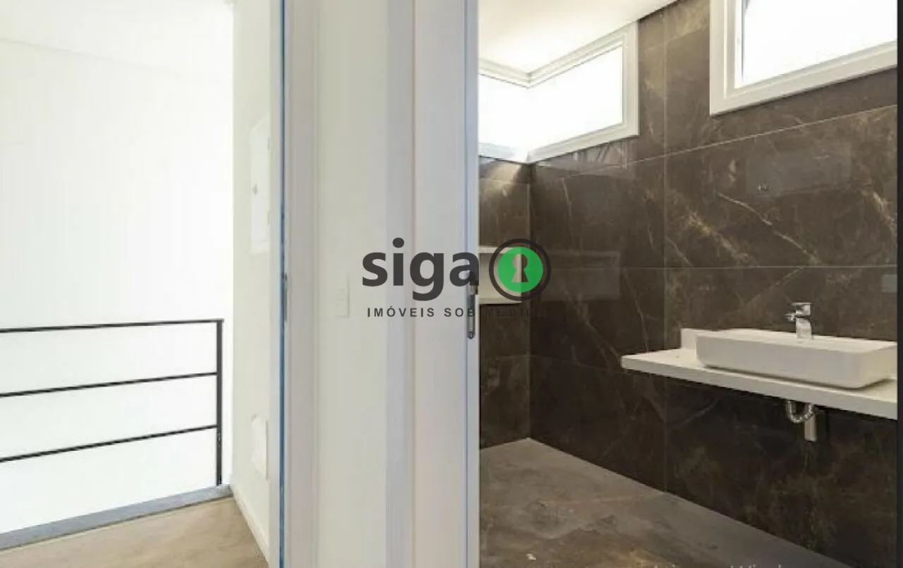 Imagem Casa em Condomínio a venda no Alto da Boa Vista com 4 quartos