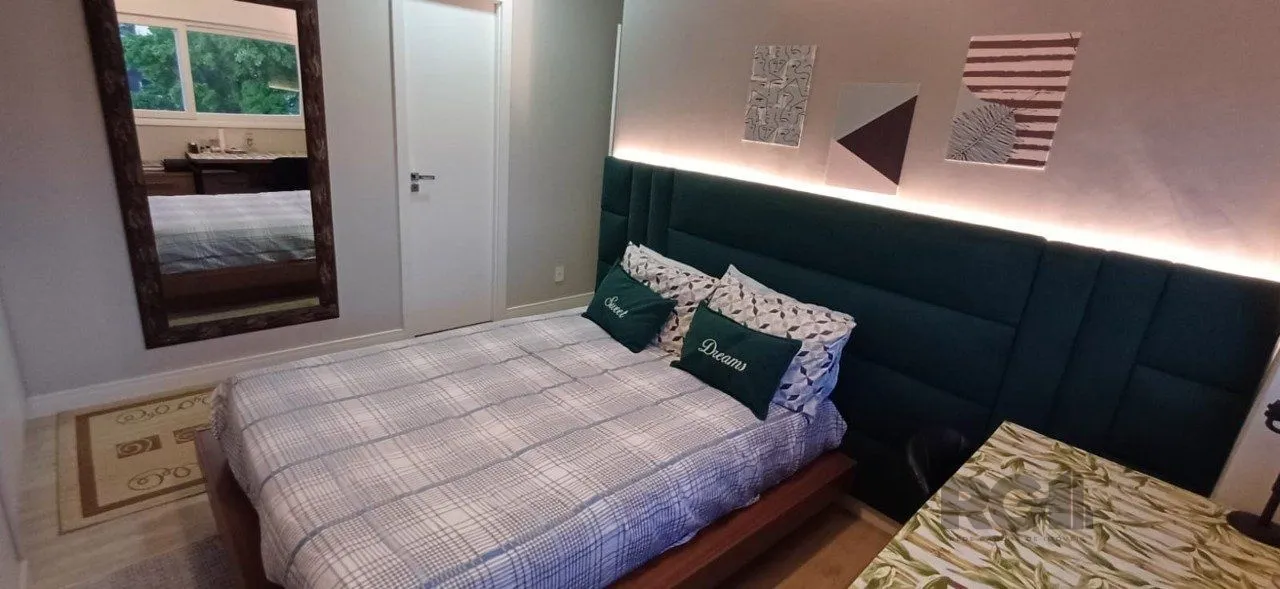 Imagem 2D com suite e infra completa.