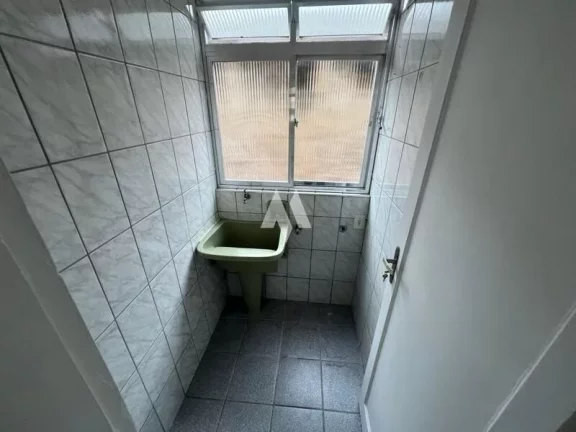 Imagem Apartamento e Apartamentos à venda com 2 dormitórios + Ponto Comercial na Vila Mathias em Santos/SP