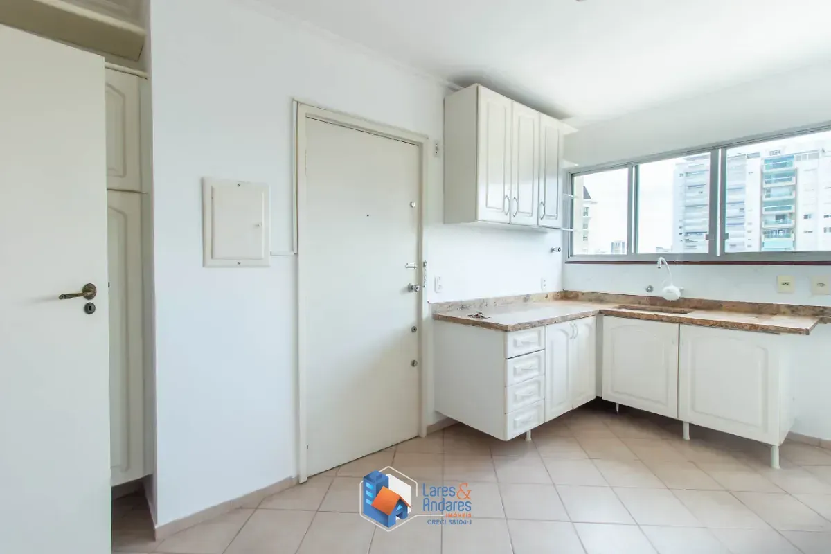 Imagem Cobertura para venda em Campo Belo com 4 quartos, sendo 2 suítes, 195m²