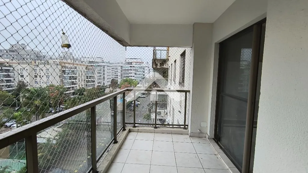 Imagem Apartamento de 2 Quartos no Recreio dos Bandeirantes
