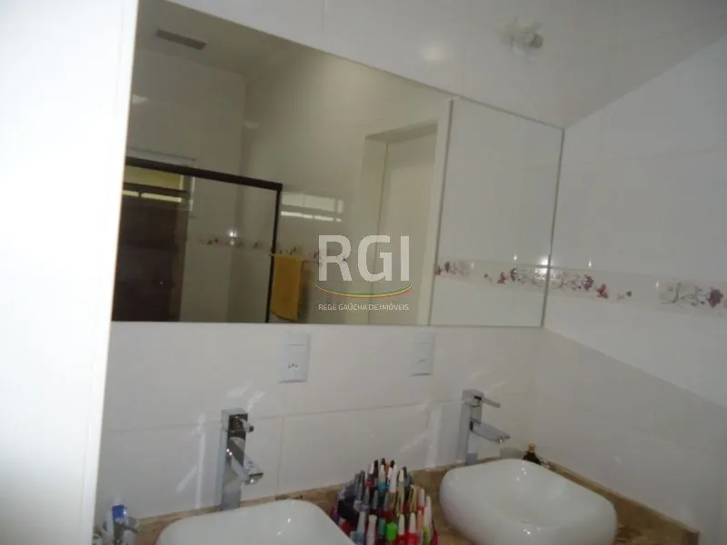 Imagem Casa Condominio para Venda - 213.05m², 4 dormitórios, sendo 2 suites, 4 vagas - Vila Nova
