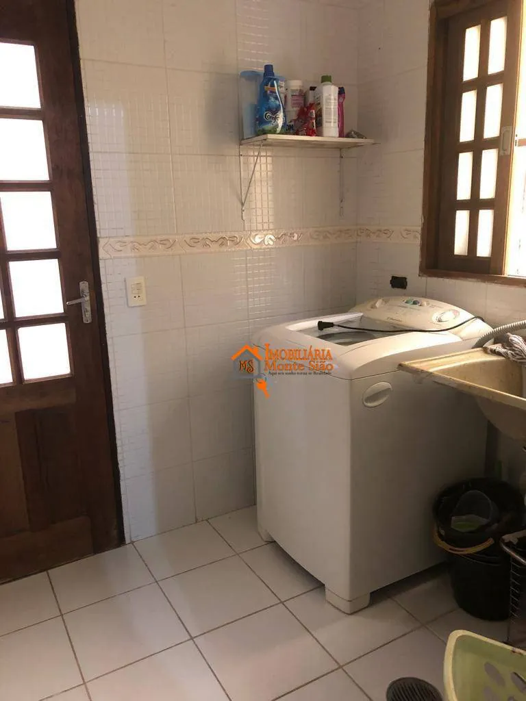 Imagem Sobrado com 2 dormitórios à venda, 140 m² por R$ 750.000,00 - Parque Flamengo - Guarulhos/SP