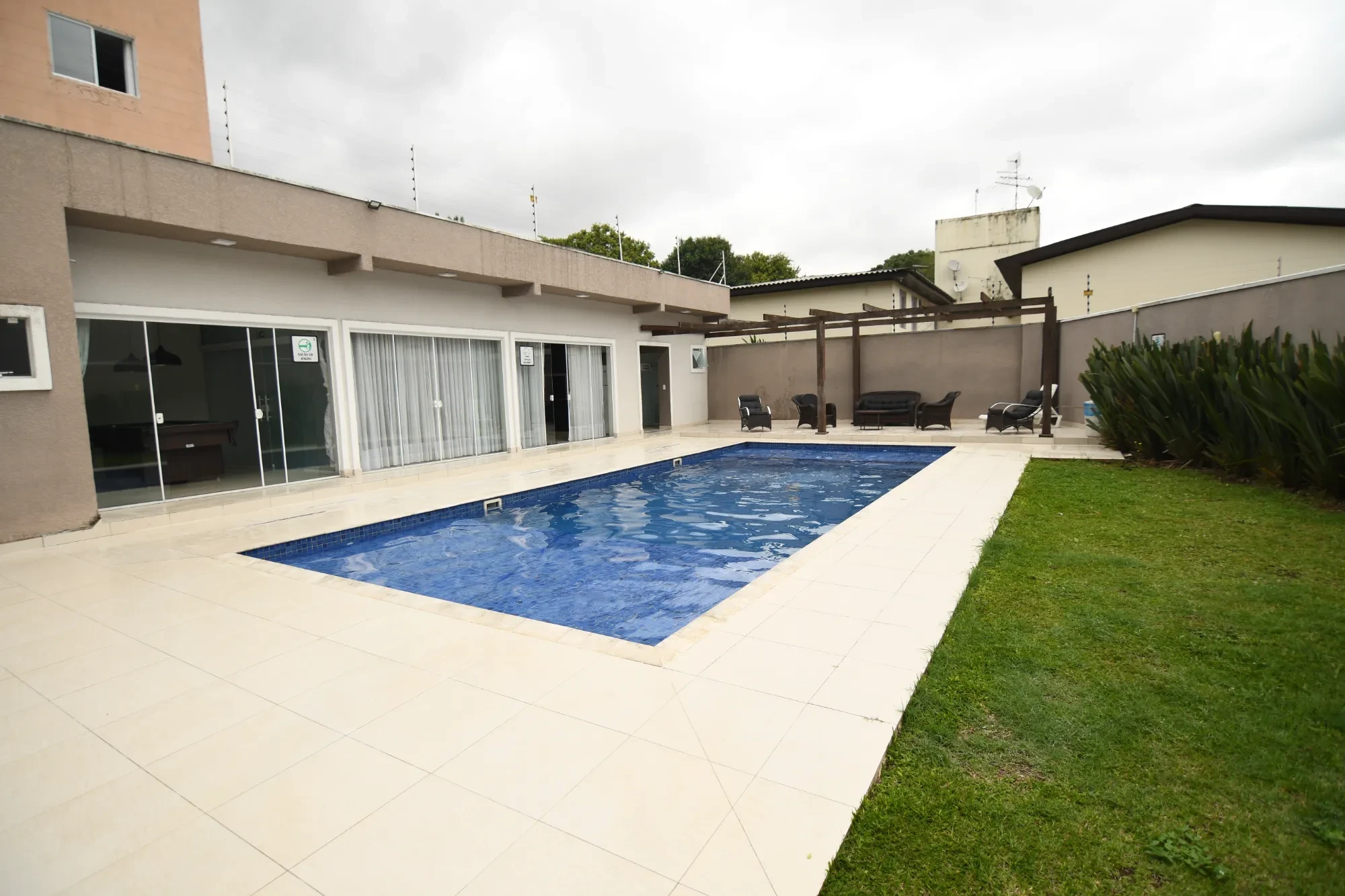 Imagem Casa de Condomínio com 3 Quartos à Venda, 110 m² em Campo Comprido - Curitiba