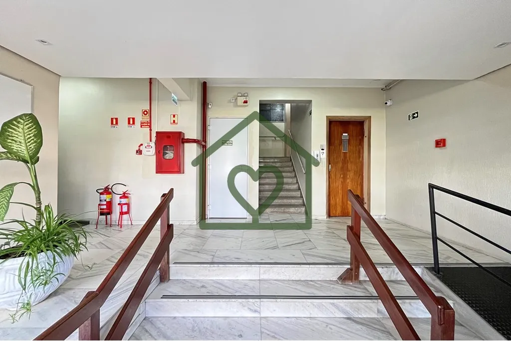 Imagem Venha conhecer o apartamento no bairro Menino Deus, em Porto Alegre. Esta é uma oportunidade em adq...