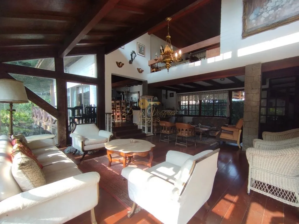 Imagem Casa para Venda em Teresópolis / RJ no bairro Parque do Ingá