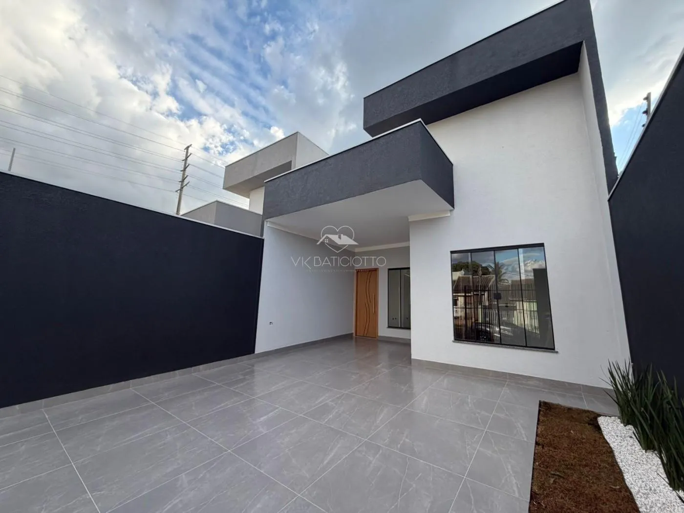 Imagem Casa para Venda em Maringá / PR no bairro Conjunto Residencial Ney Braga