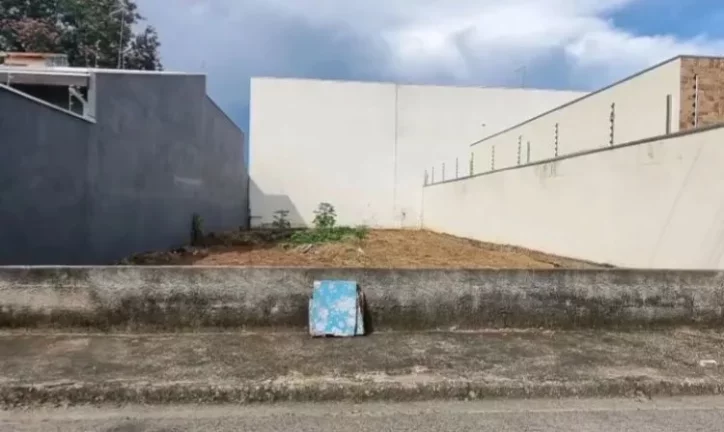 Terreno à venda, 250 m² por R$ 295.000 - Villa Branca - Jacareí/SP