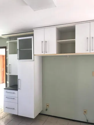 Imagem Apartamento com 2 Quartos à Venda, 1 m² em Jardim Renascença - São Luís