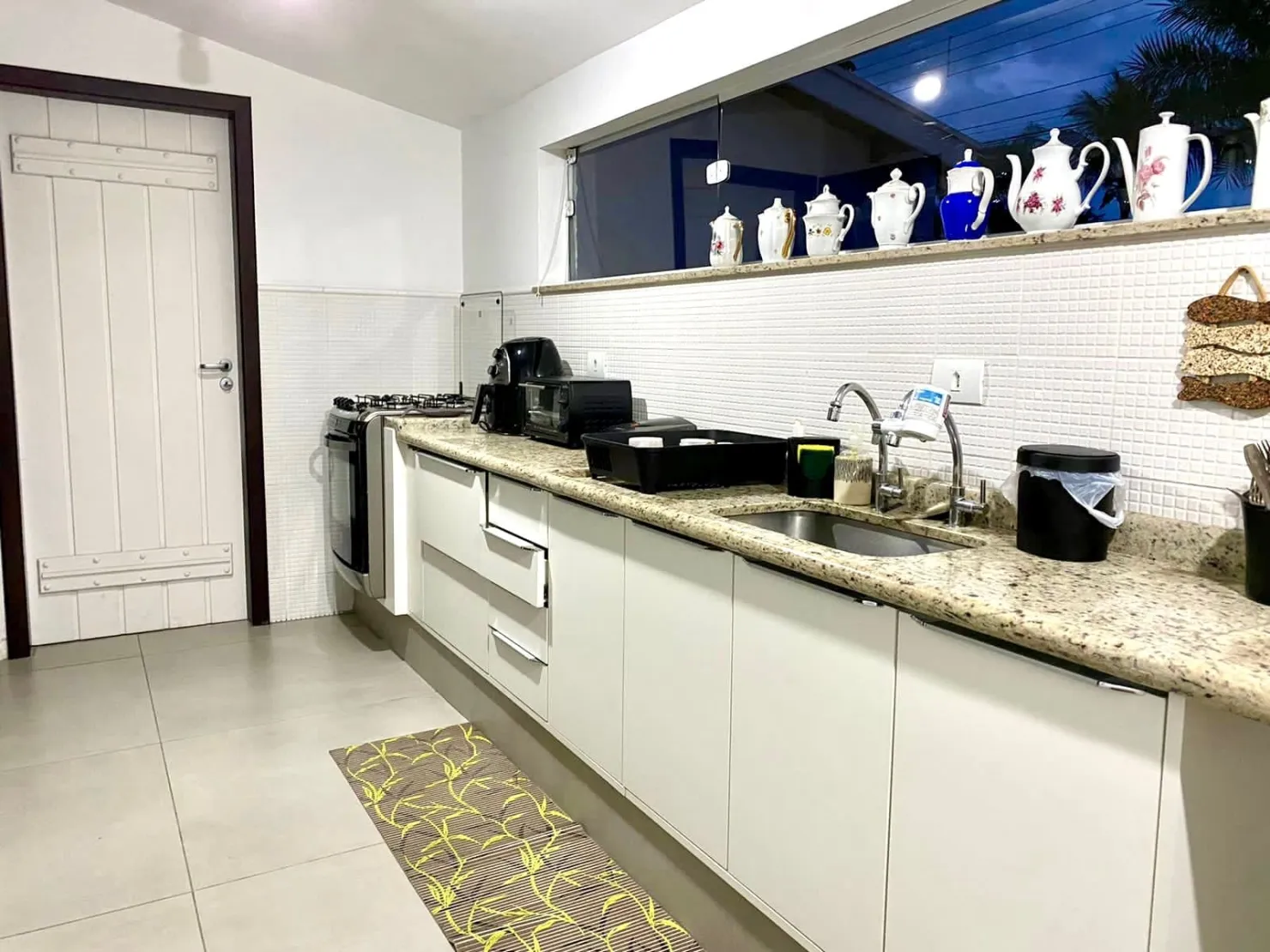 Imagem Casa à venda 3 Quartos, 1 Suite, 4 Vagas, 1215M², Centro, Tremembé - SP | Colonial Vale do Sol - Tremembé