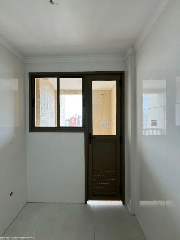 Imagem APARTAMENTO COM 92,33 m² - CANTO DO FORTE - PRAIA GRANDE SP
