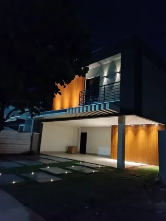 Imagem Casa em Condomínio para Venda em Cuiabá / MT no bairro Jardim Imperial