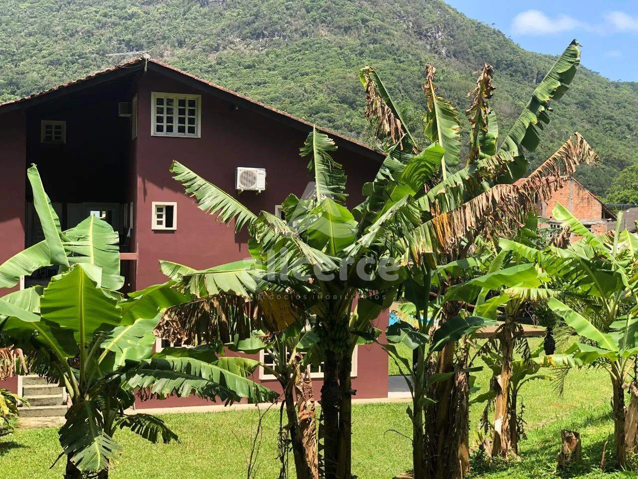 Imagem Casa à venda com 7 quartos 2 suítes, 492m² em Armação do Pântano do Sul Florianópolis