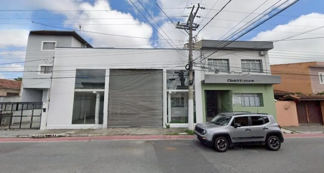 Foto do imóvel Oportunidade Única: Amplo Ponto Comercial de 500m² no Centro com Alto Fluxo de Pedestres e Veículos, Para Locação ou Venda