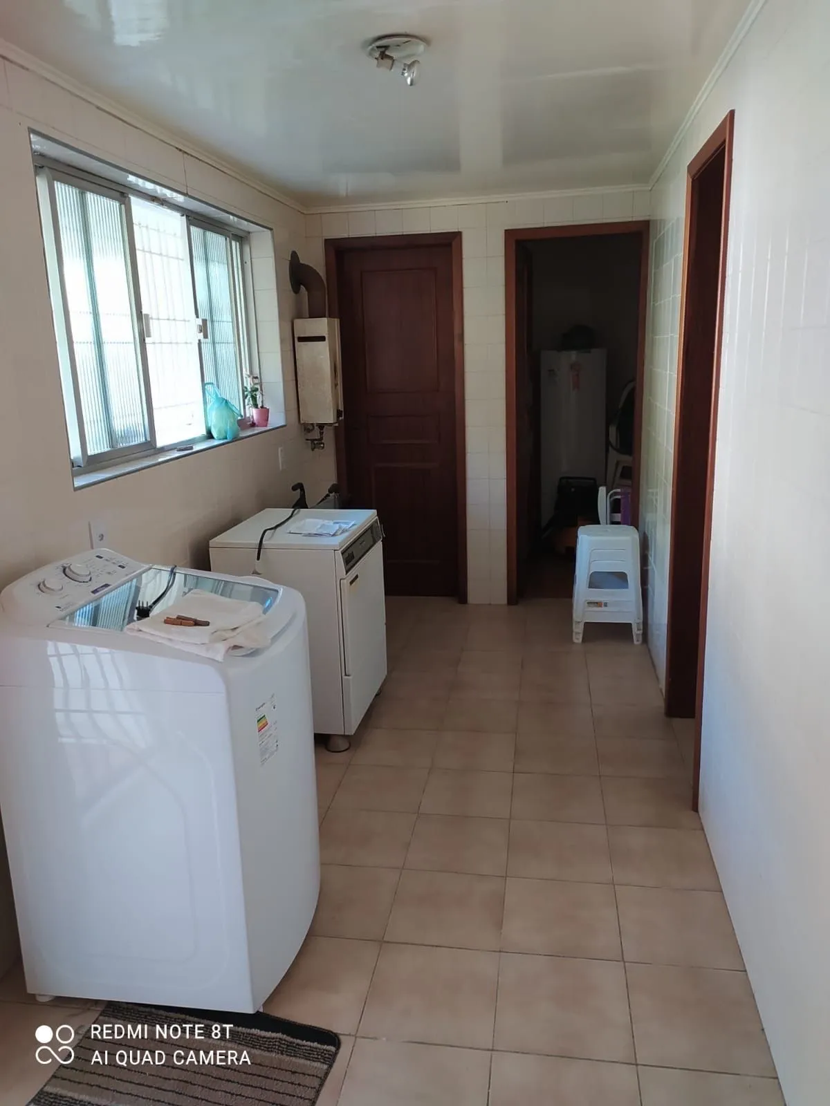 Imagem Casa Ampla no Jardim Carvalho com 4 dormitórios