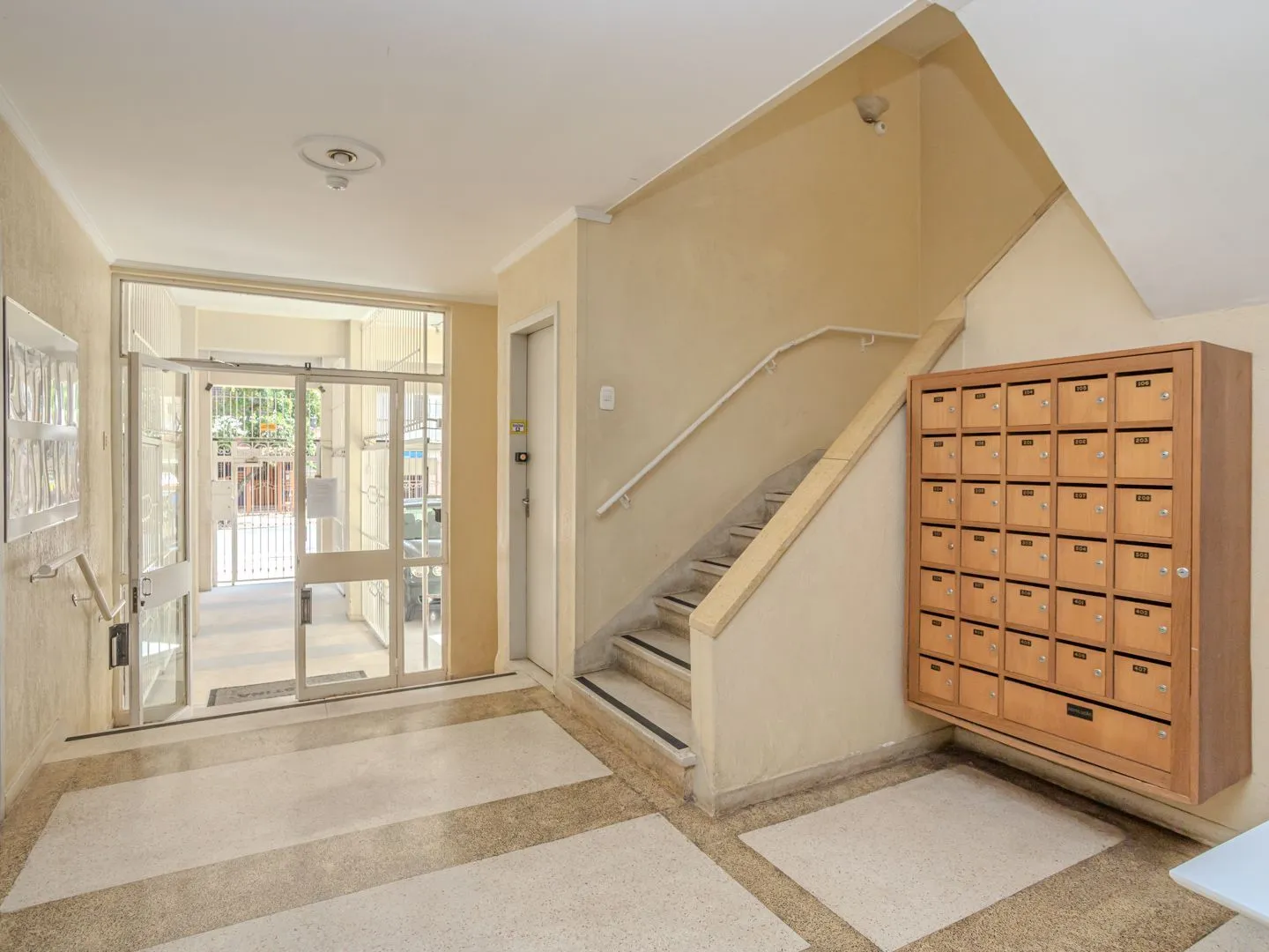 Imagem Apartamento 2 dormitórios Cidade Baixa - Financiavel